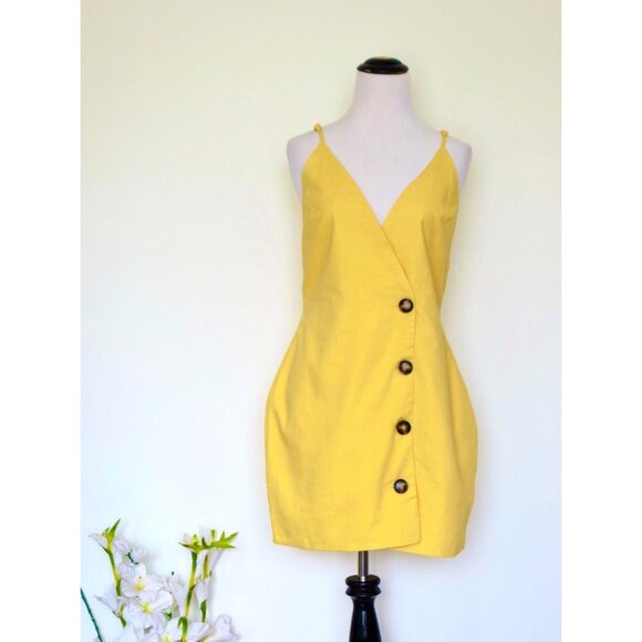 NEW! Revolve Superdown Tawny Wrap Linen Blend Mini Dress Yellow SZ M - Picture 4 of 9